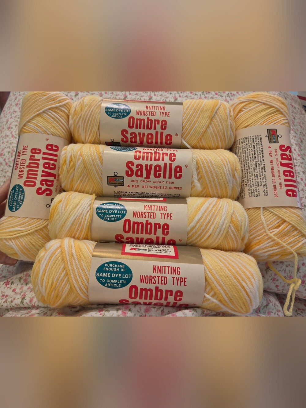 VINTAGE CLEAN Ombre Savelle Knitting Yarn 6 SKEINS